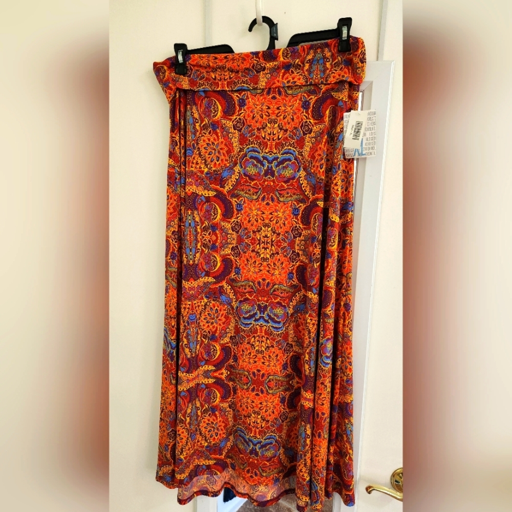 Lularoe maxi skirt - Picture 2 of 7